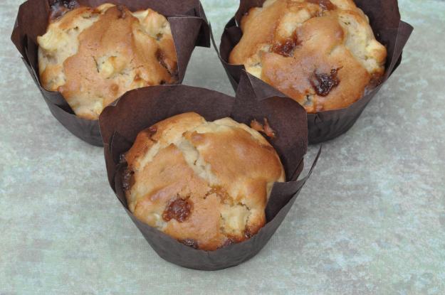 PeanutButterCaramelAppleMuffins2