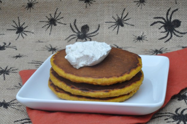 PumpkinOatmealPancakes4