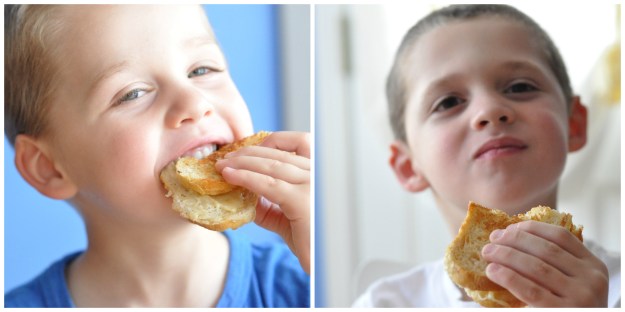 Sean and Ewan eating grilled cheese with white asparagus